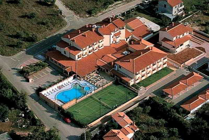 Letan Fazana
